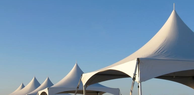 Como montar tenda chapéu de bruxa? Descubra!